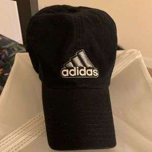 Adidas climalite buckle cap